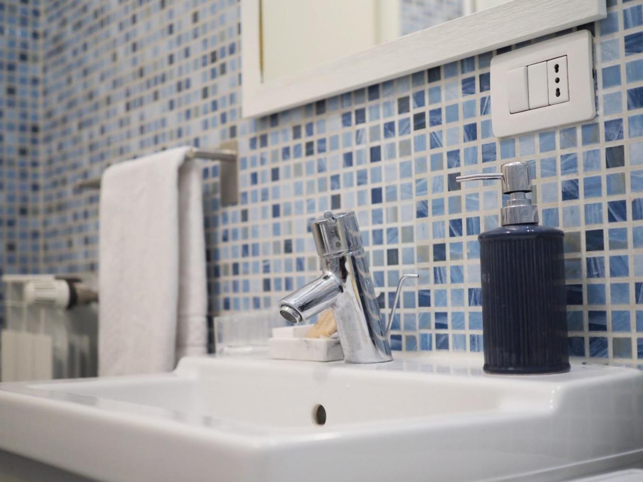 Francesca Apartments Ostia Zewnętrze zdjęcie